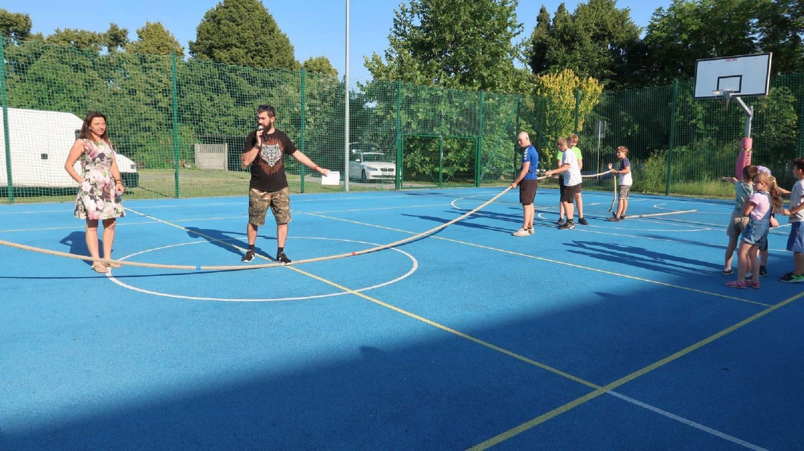 Zdjęcie w galerii na portalu naszraciborz.pl: Dzień Ojca i pożegnanie absolwentów na Płoni wiadomości z regionu