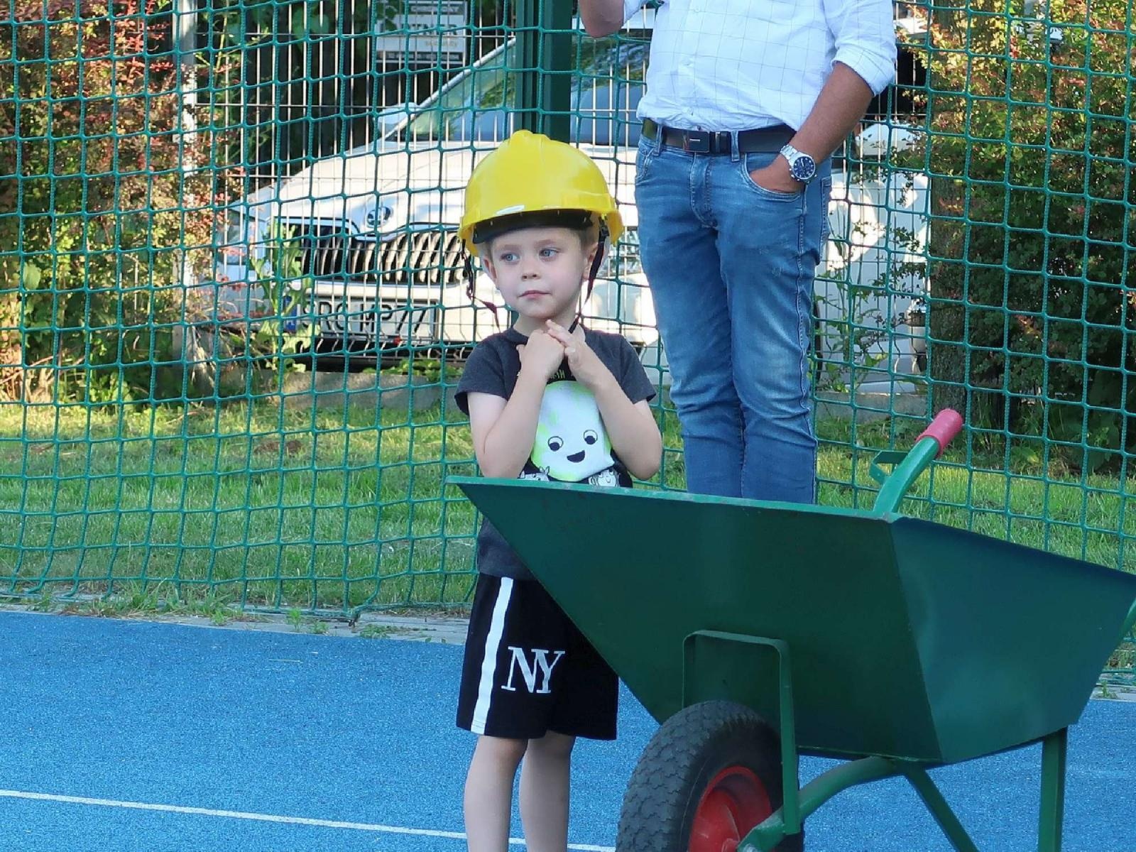 Zdjęcie w galerii na portalu naszraciborz.pl: Dzień Ojca i pożegnanie absolwentów na Płoni wiadomości z regionu