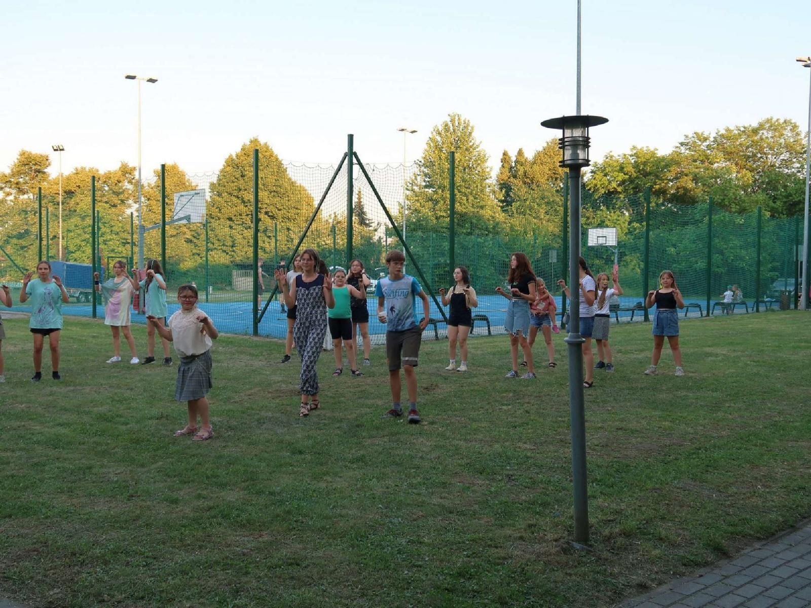 Zdjęcie w galerii na portalu naszraciborz.pl: Dzień Ojca i pożegnanie absolwentów na Płoni wiadomości z regionu