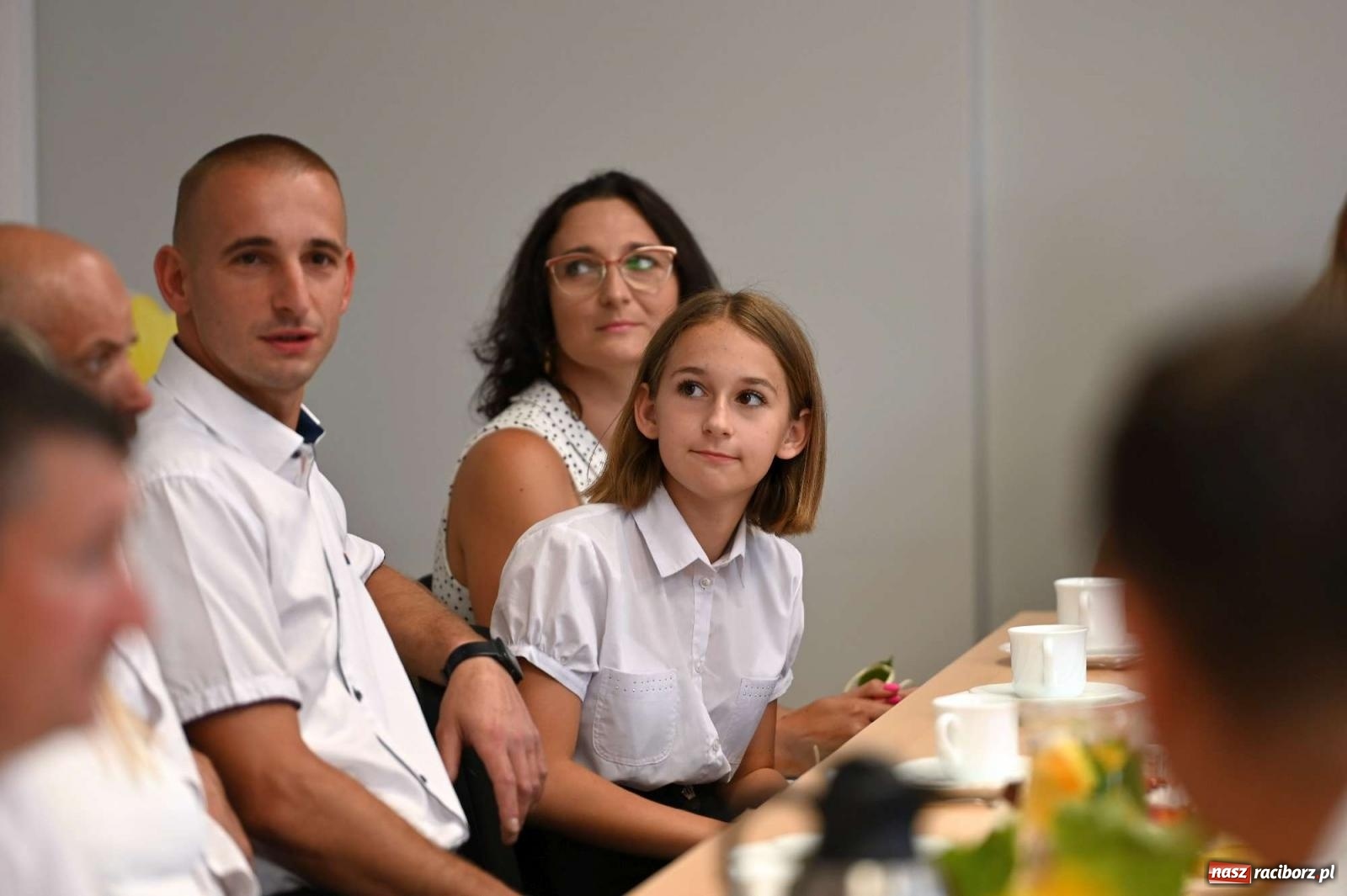 Zdjęcie w galerii na portalu naszraciborz.pl: Najlepsi uczniowie z gminy Krzanowice z nagrodami burmistrza wiadomości z regionu