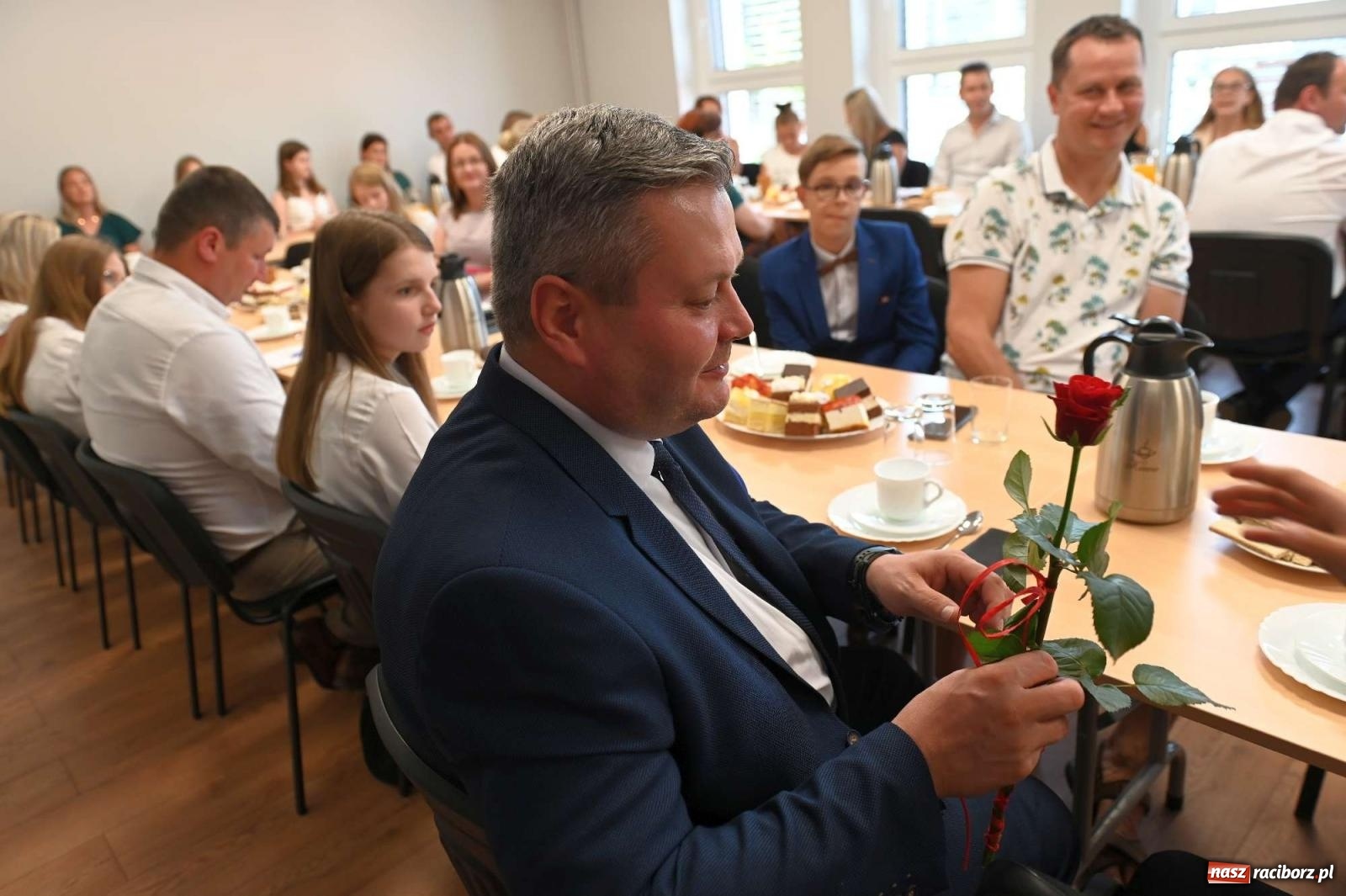 Zdjęcie w galerii na portalu naszraciborz.pl: Najlepsi uczniowie z gminy Krzanowice z nagrodami burmistrza wiadomości z regionu