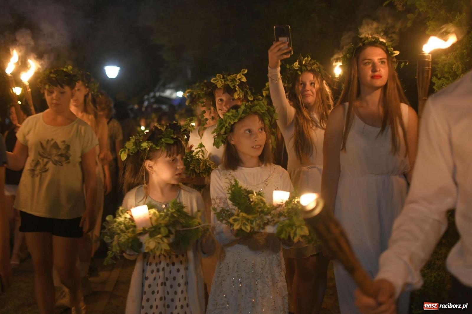 Zdjęcie w galerii na portalu naszraciborz.pl: Magiczna Noc Świętojańska w Kornicach [FOTO i WIDEO] wiadomości z regionu