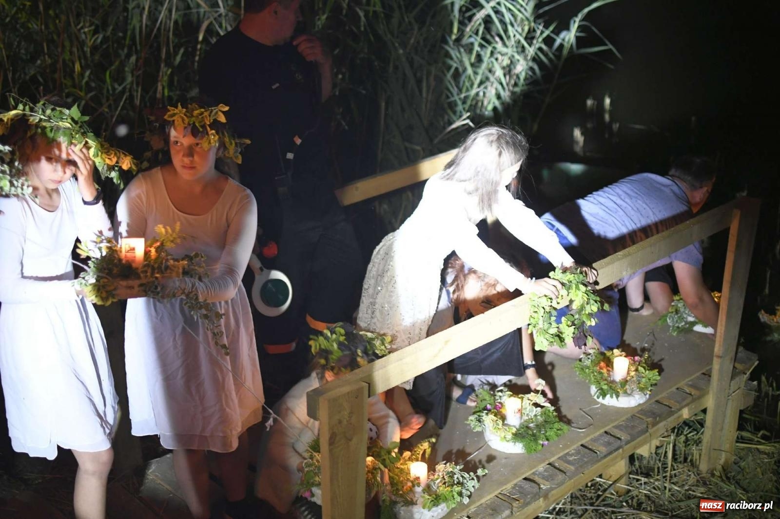 Zdjęcie w galerii na portalu naszraciborz.pl: Magiczna Noc Świętojańska w Kornicach [FOTO i WIDEO] wiadomości z regionu