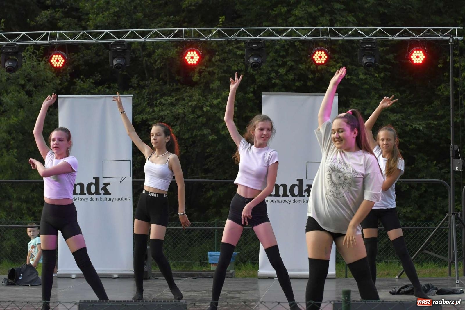 Zdjęcie w galerii na portalu naszraciborz.pl: Magiczna Noc Świętojańska w Kornicach [FOTO i WIDEO] wiadomości z regionu