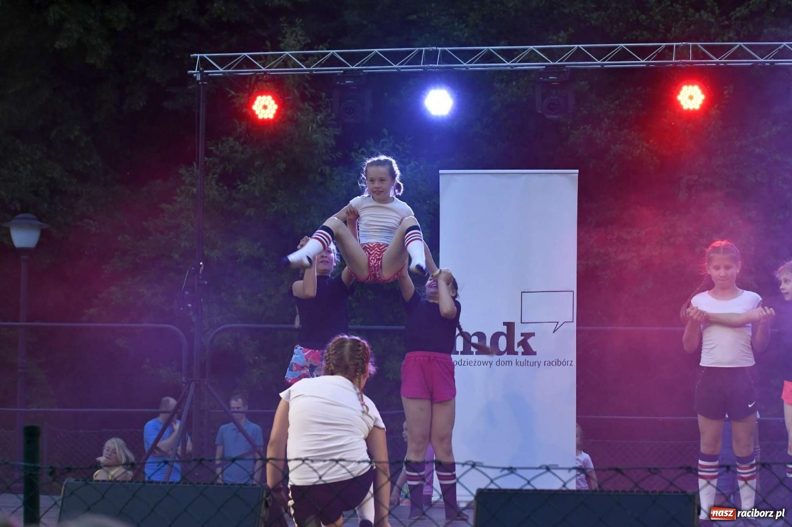 Zdjęcie w galerii na portalu naszraciborz.pl: Magiczna Noc Świętojańska w Kornicach [FOTO i WIDEO] wiadomości z regionu