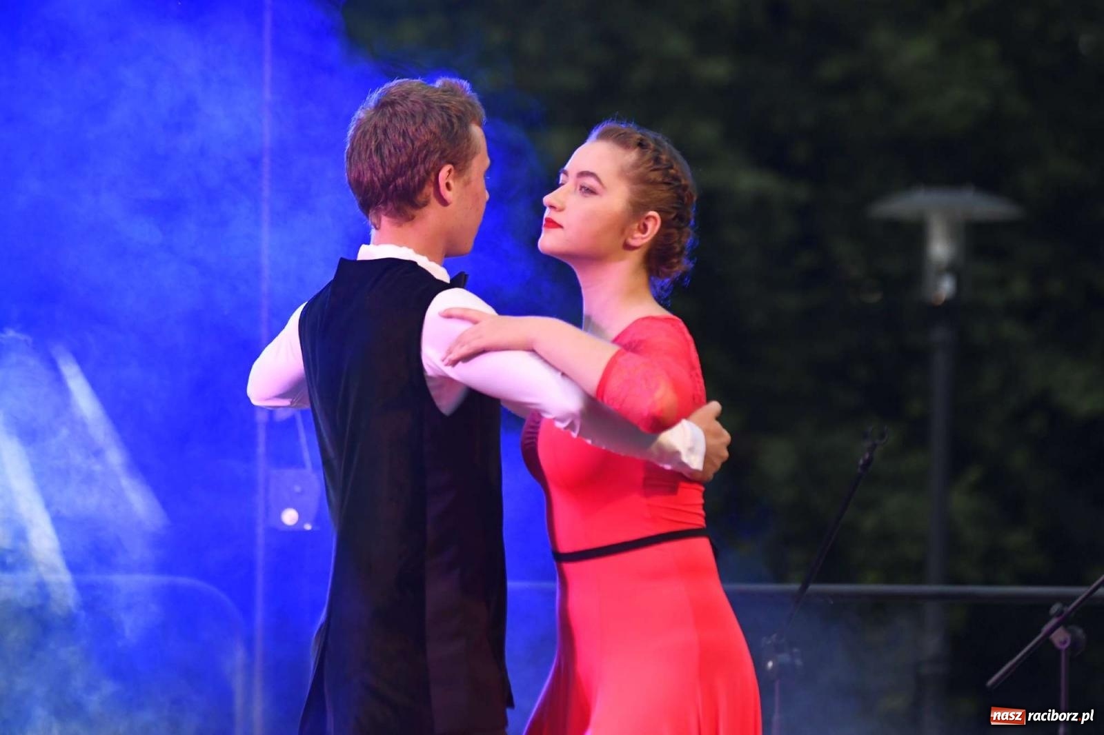 Zdjęcie w galerii na portalu naszraciborz.pl: Magiczna Noc Świętojańska w Kornicach [FOTO i WIDEO] wiadomości z regionu