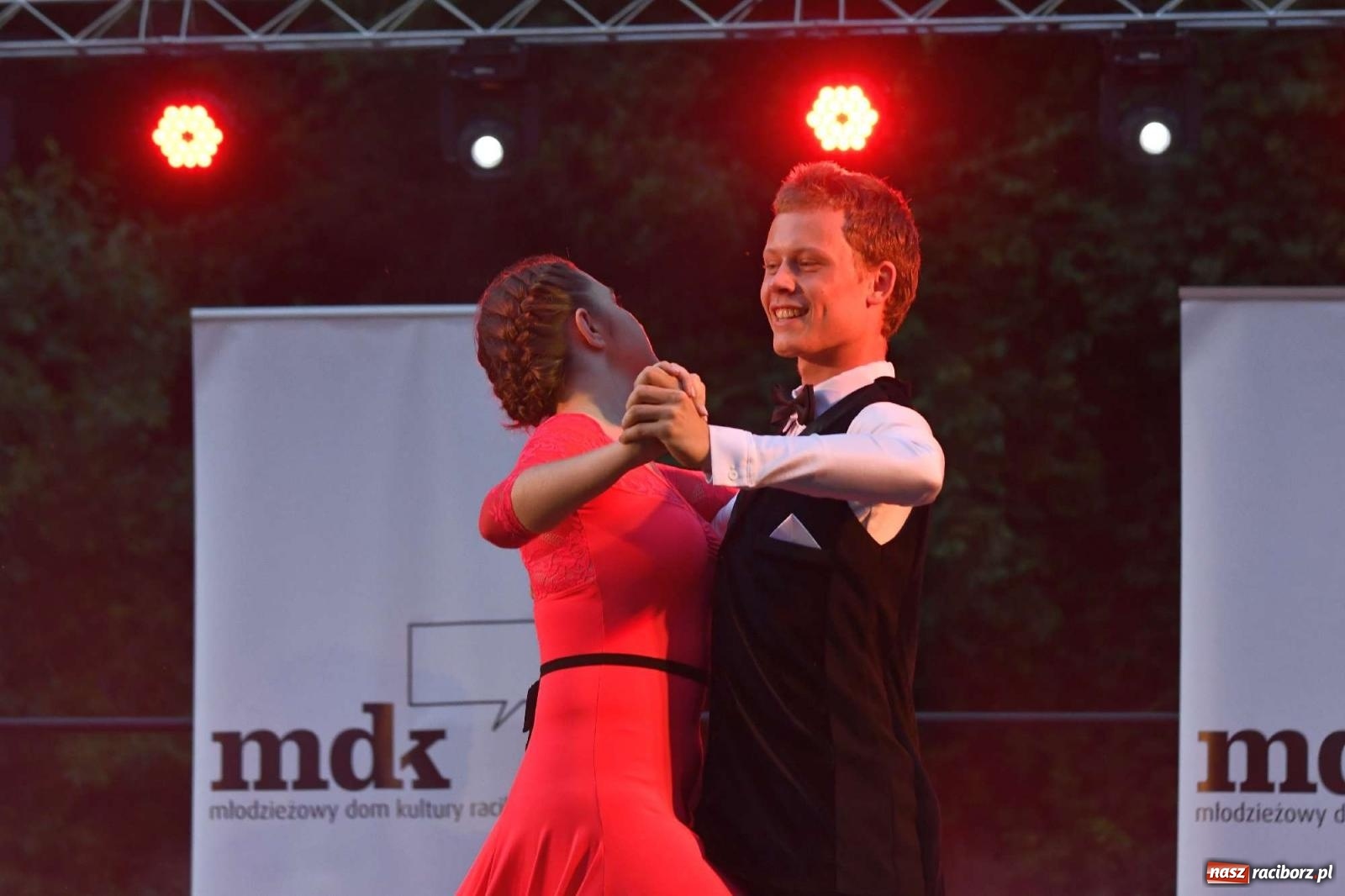 Zdjęcie w galerii na portalu naszraciborz.pl: Magiczna Noc Świętojańska w Kornicach [FOTO i WIDEO] wiadomości z regionu