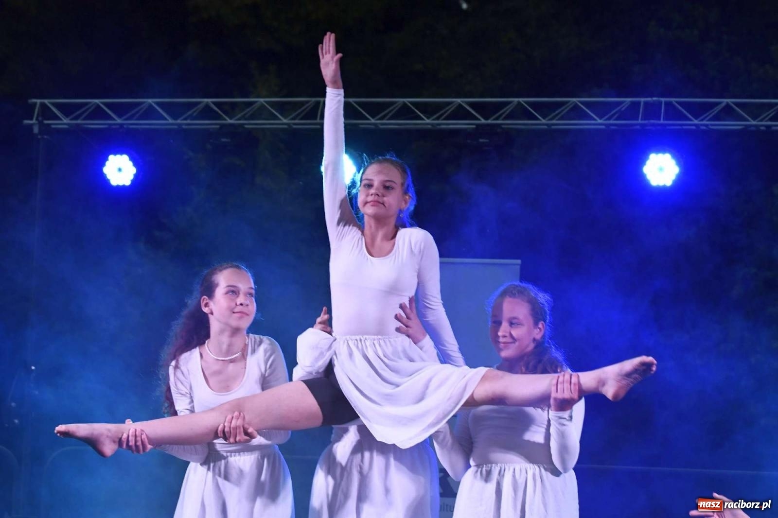 Zdjęcie w galerii na portalu naszraciborz.pl: Magiczna Noc Świętojańska w Kornicach [FOTO i WIDEO] wiadomości z regionu