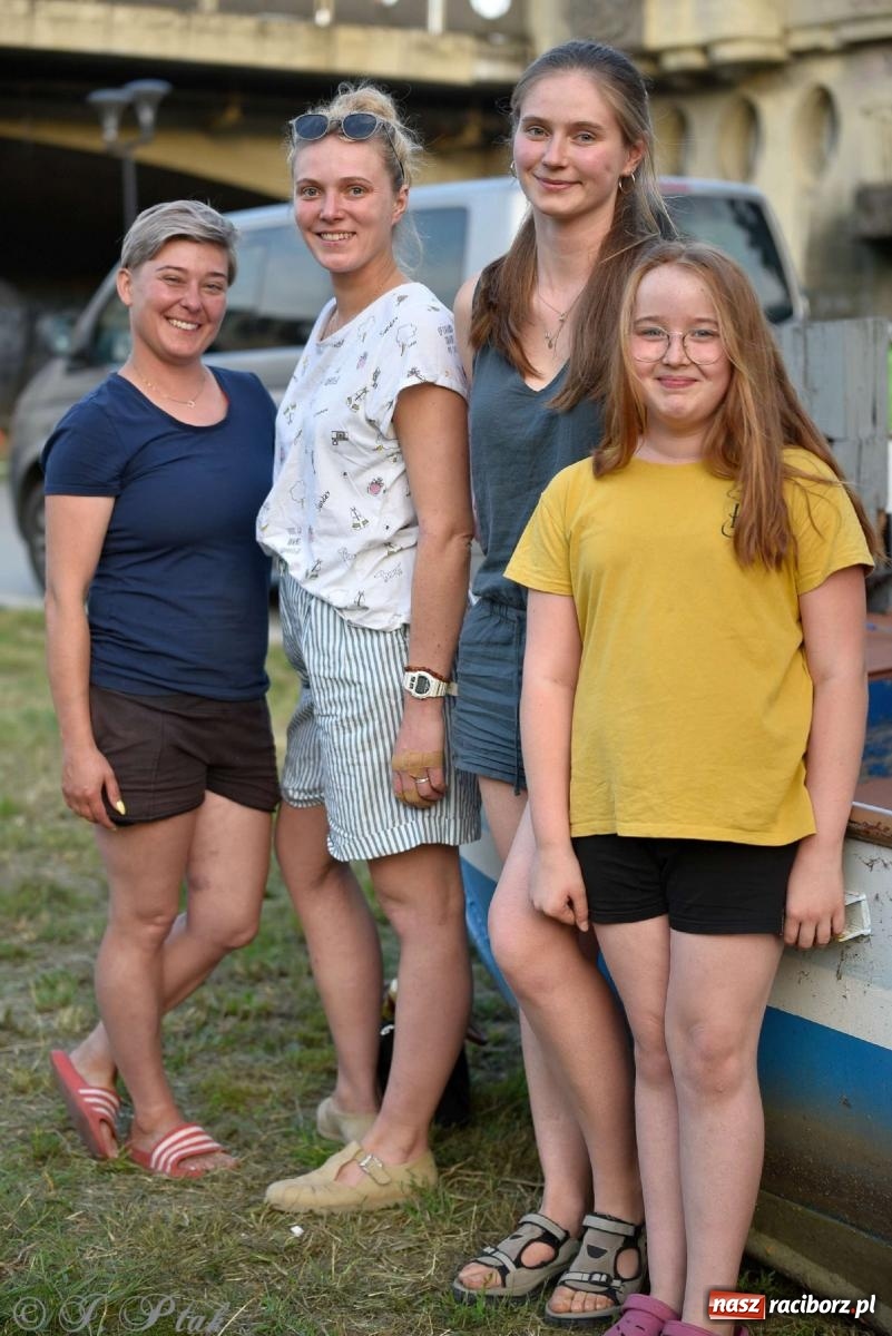 Zdjęcie w galerii na portalu naszraciborz.pl: Gitarzysko i pływadła w Raciborzu [FOTO] wiadomości z regionu