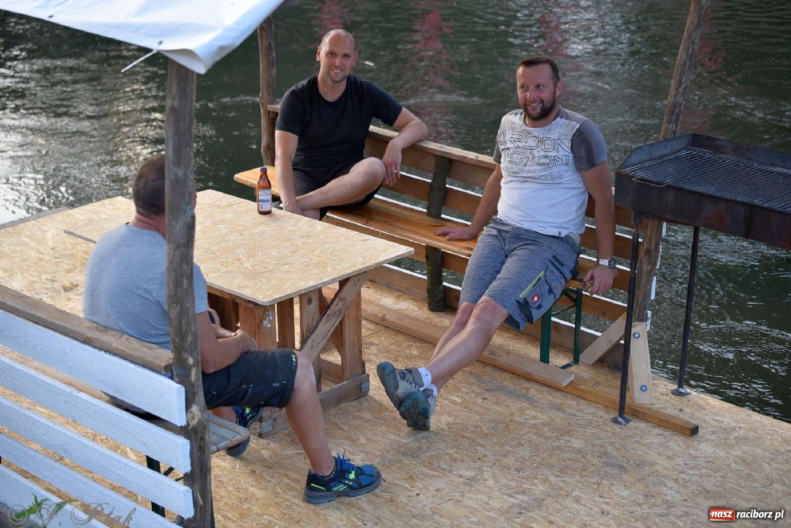 Zdjęcie w galerii na portalu naszraciborz.pl: Gitarzysko i pływadła w Raciborzu [FOTO] wiadomości z regionu