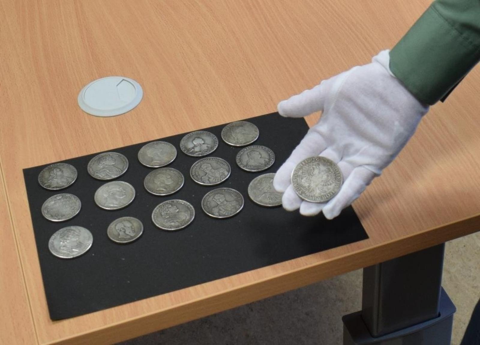 Zdjęcie w galerii na portalu naszraciborz.pl: Jak nie zostać wakacyjnym przemytnikiem [LISTA RZECZY ZABRONIONYCH] wiadomości z regionu