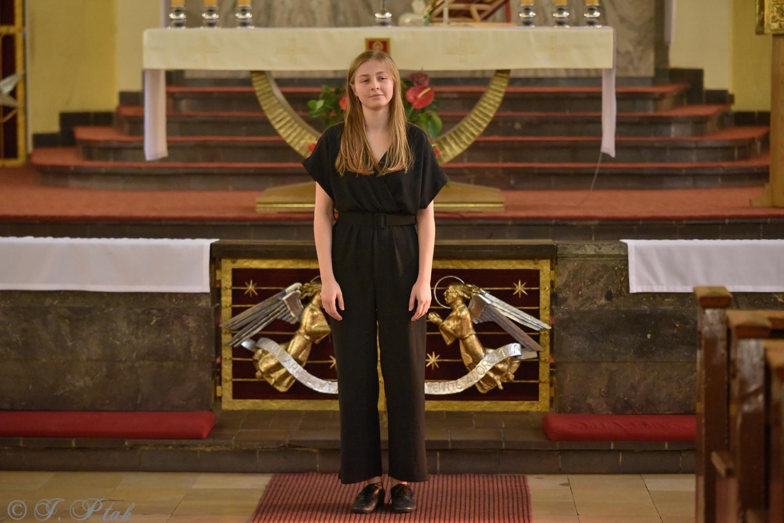 Zdjęcie w galerii na portalu naszraciborz.pl: Recital dyplomowy Izabeli Jarzombek w kościele NSPJ wiadomości z regionu