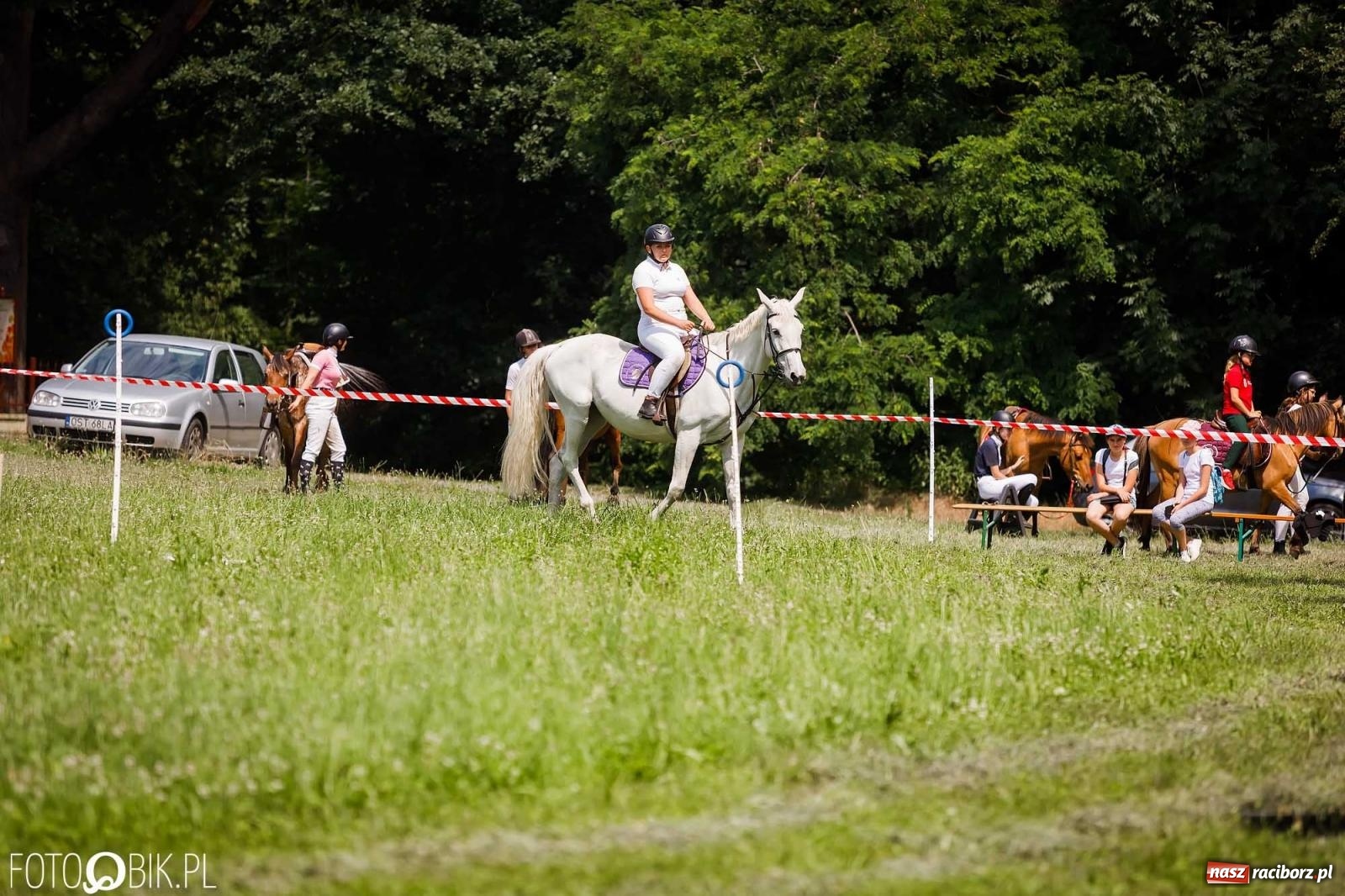 Zdjęcie w galerii na portalu naszraciborz.pl: Liga jednorożca. Zawody konne w Łubowicach wiadomości z regionu