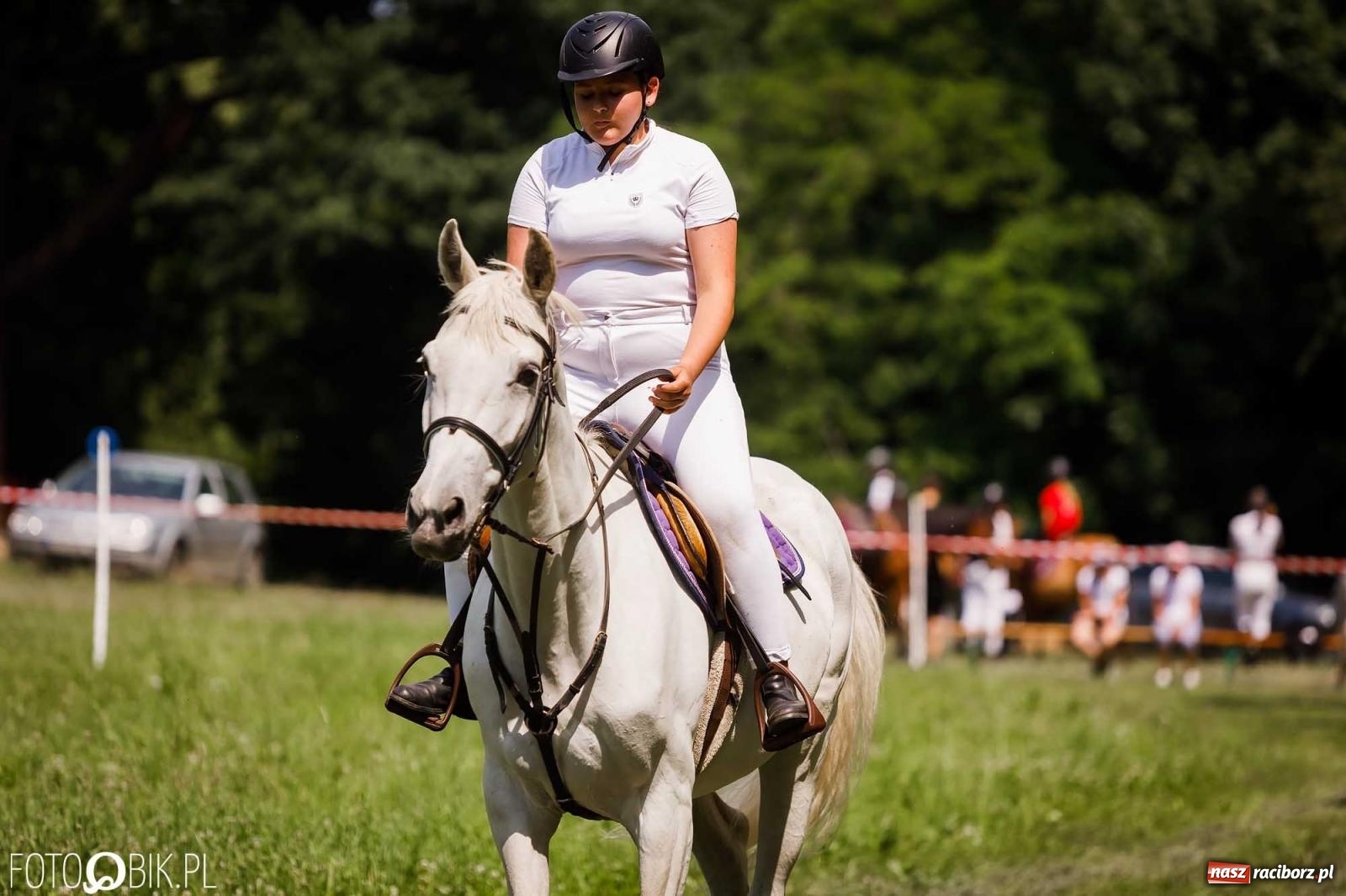 Zdjęcie w galerii na portalu naszraciborz.pl: Liga jednorożca. Zawody konne w Łubowicach wiadomości z regionu