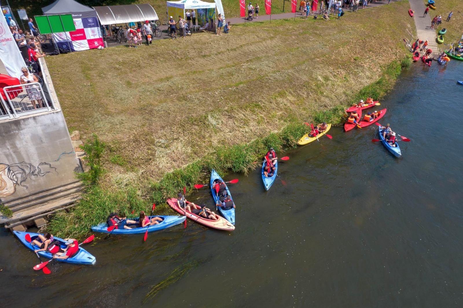 Zdjęcie w galerii na portalu naszraciborz.pl: Raciborskie Pływadło z lotu ptaka [FOTO i WIDEO] wiadomości z regionu