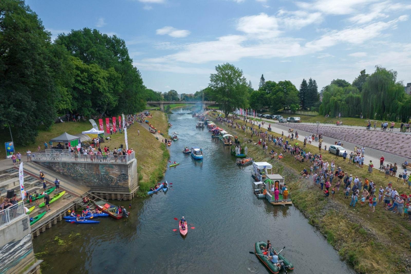 Zdjęcie w galerii na portalu naszraciborz.pl: Raciborskie Pływadło z lotu ptaka [FOTO i WIDEO] wiadomości z regionu
