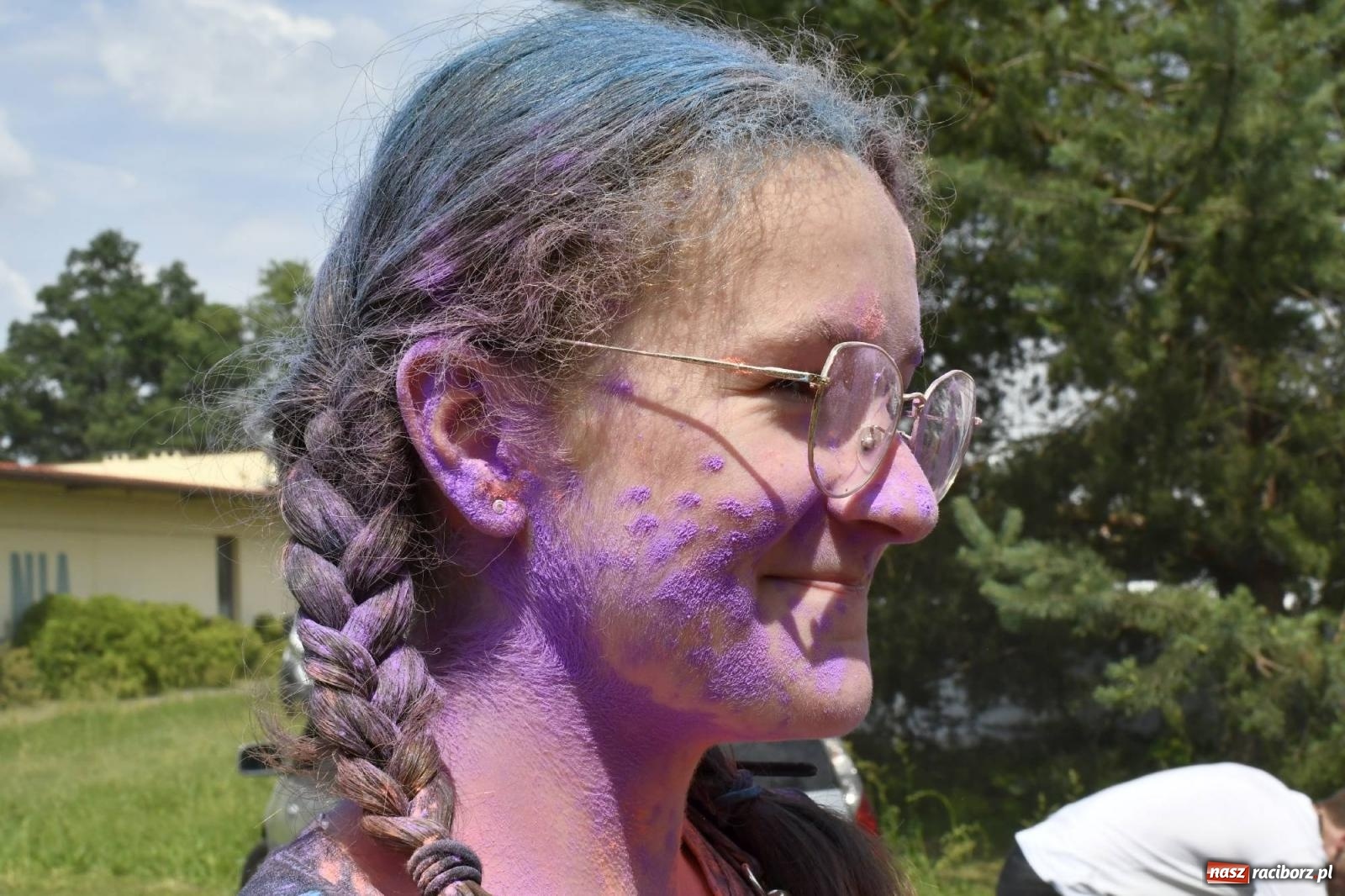 Zdjęcie w galerii na portalu naszraciborz.pl: Raciborskie Holi Święto Kolorów wiadomości z regionu