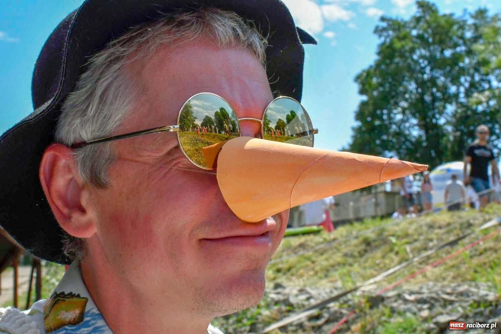 Zdjęcie w galerii na portalu naszraciborz.pl: Ponad trzydzieści pływadeł wypłynęło z Raciborza [FOTO i WIDEO] wiadomości z regionu