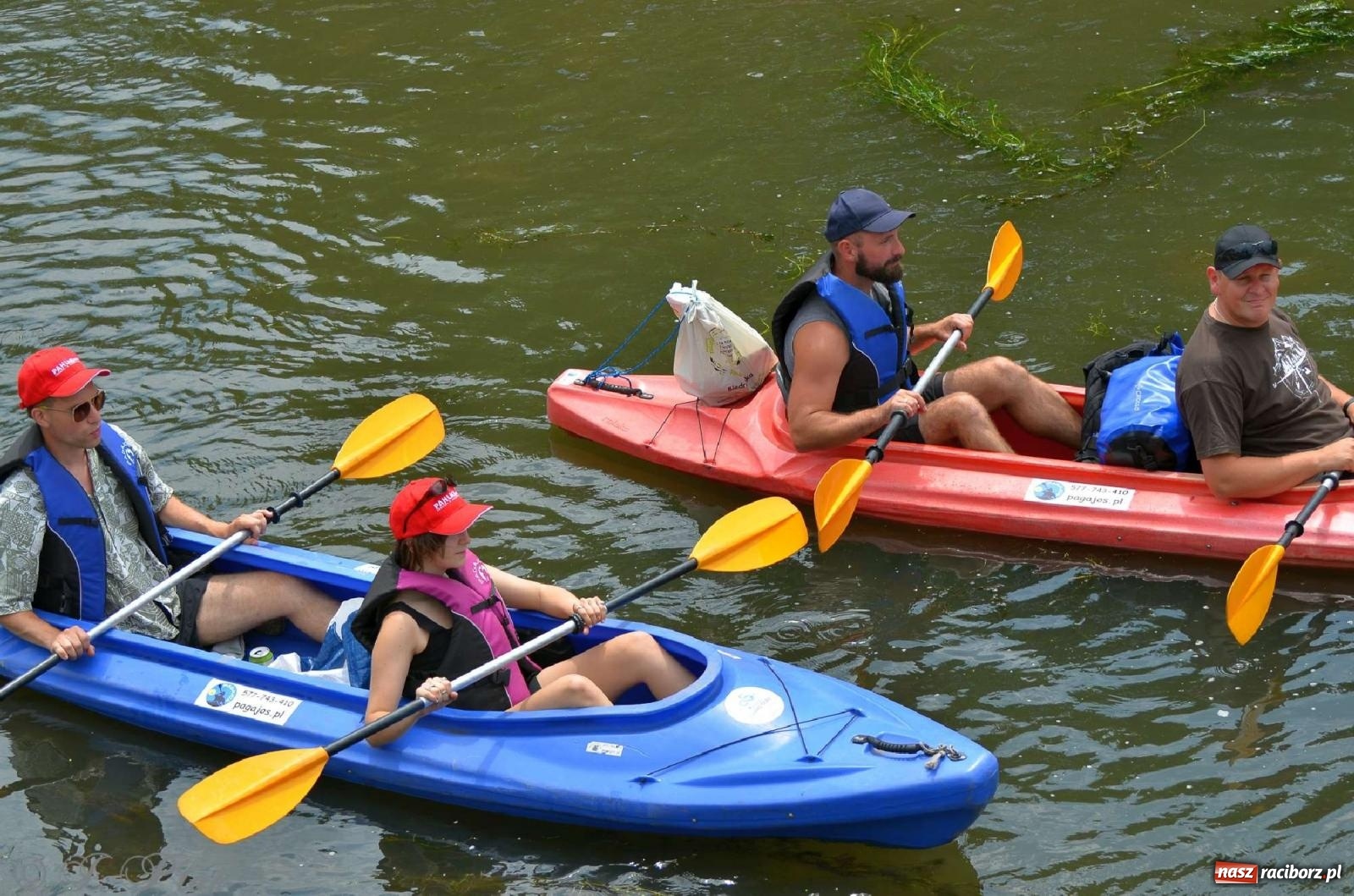 Zdjęcie w galerii na portalu naszraciborz.pl: Ponad trzydzieści pływadeł wypłynęło z Raciborza [FOTO i WIDEO] wiadomości z regionu