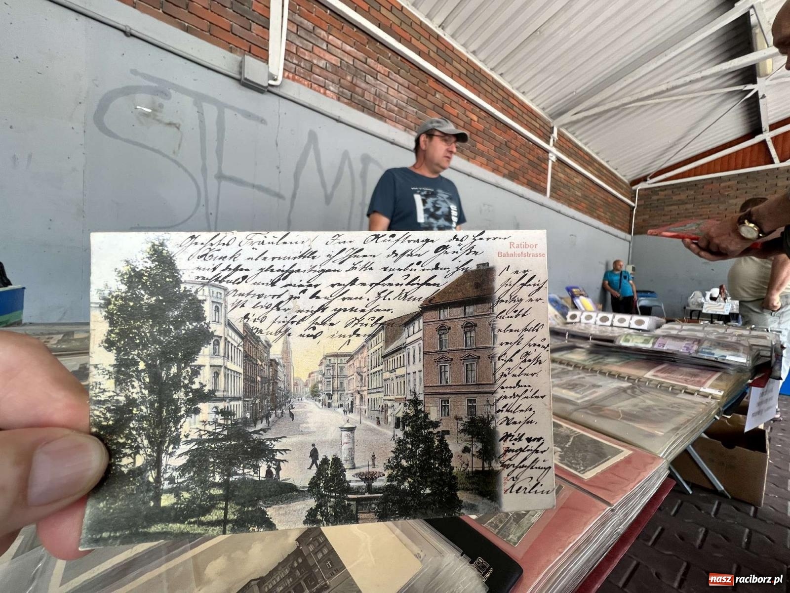 Zdjęcie w galerii na portalu naszraciborz.pl: Elvis z Lyonu w Pietrowicach Wielkich wiadomości z regionu