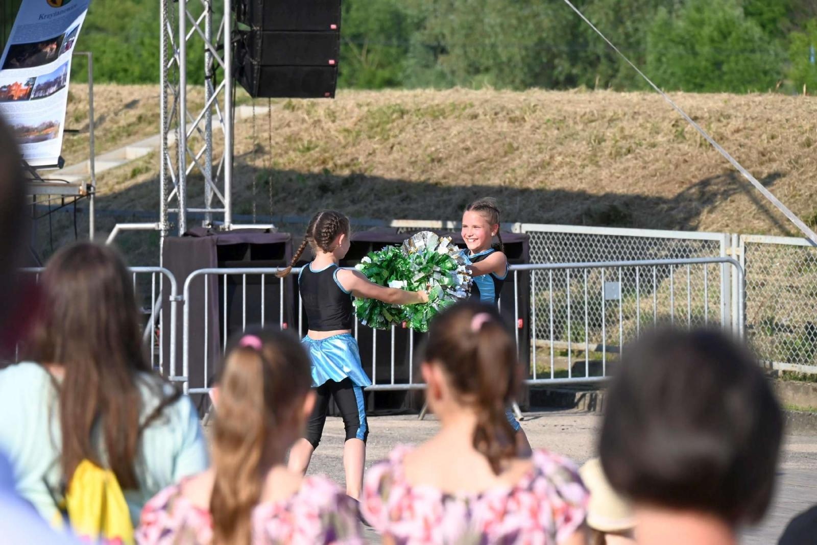 Zdjęcie w galerii na portalu naszraciborz.pl: Festiwal Górnej Odry w Chałupkach [ZDJĘCIA] wiadomości z regionu