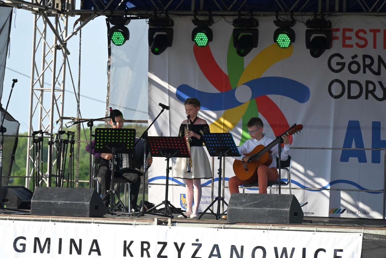 Zdjęcie w galerii na portalu naszraciborz.pl: Festiwal Górnej Odry w Chałupkach [ZDJĘCIA] wiadomości z regionu