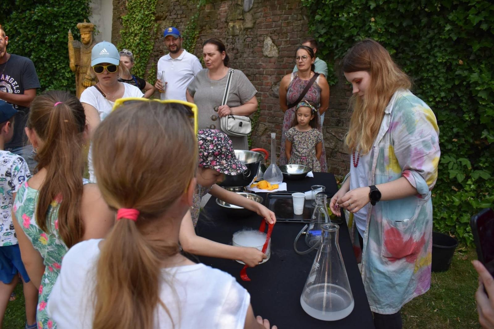 Zdjęcie w galerii na portalu naszraciborz.pl: AHOJ ZAŁOGO - Festiwal Górnej Odry na Zamku Piastowskim [FOTO] wiadomości z regionu
