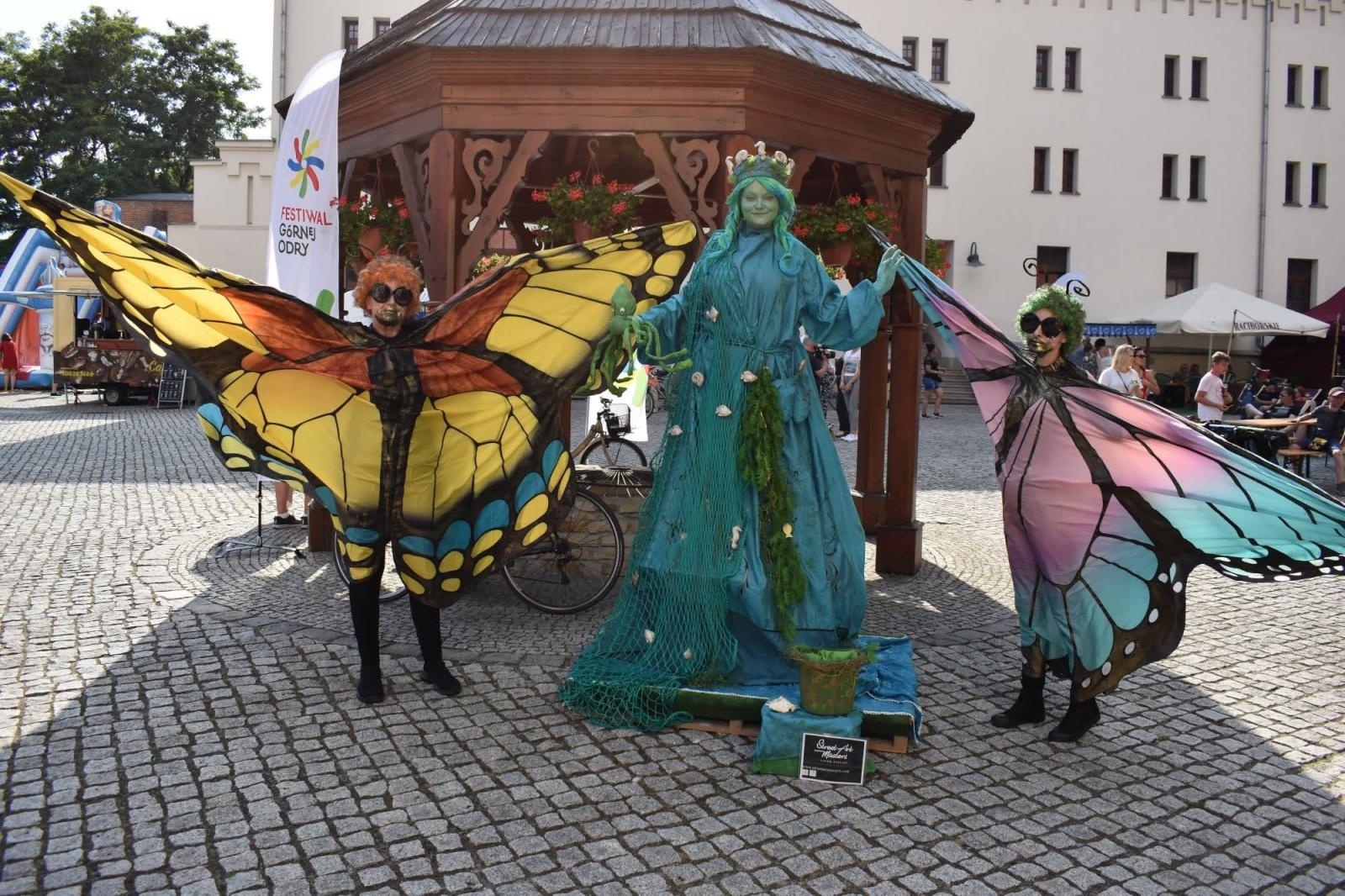 Zdjęcie w galerii na portalu naszraciborz.pl: AHOJ ZAŁOGO - Festiwal Górnej Odry na Zamku Piastowskim [FOTO] wiadomości z regionu