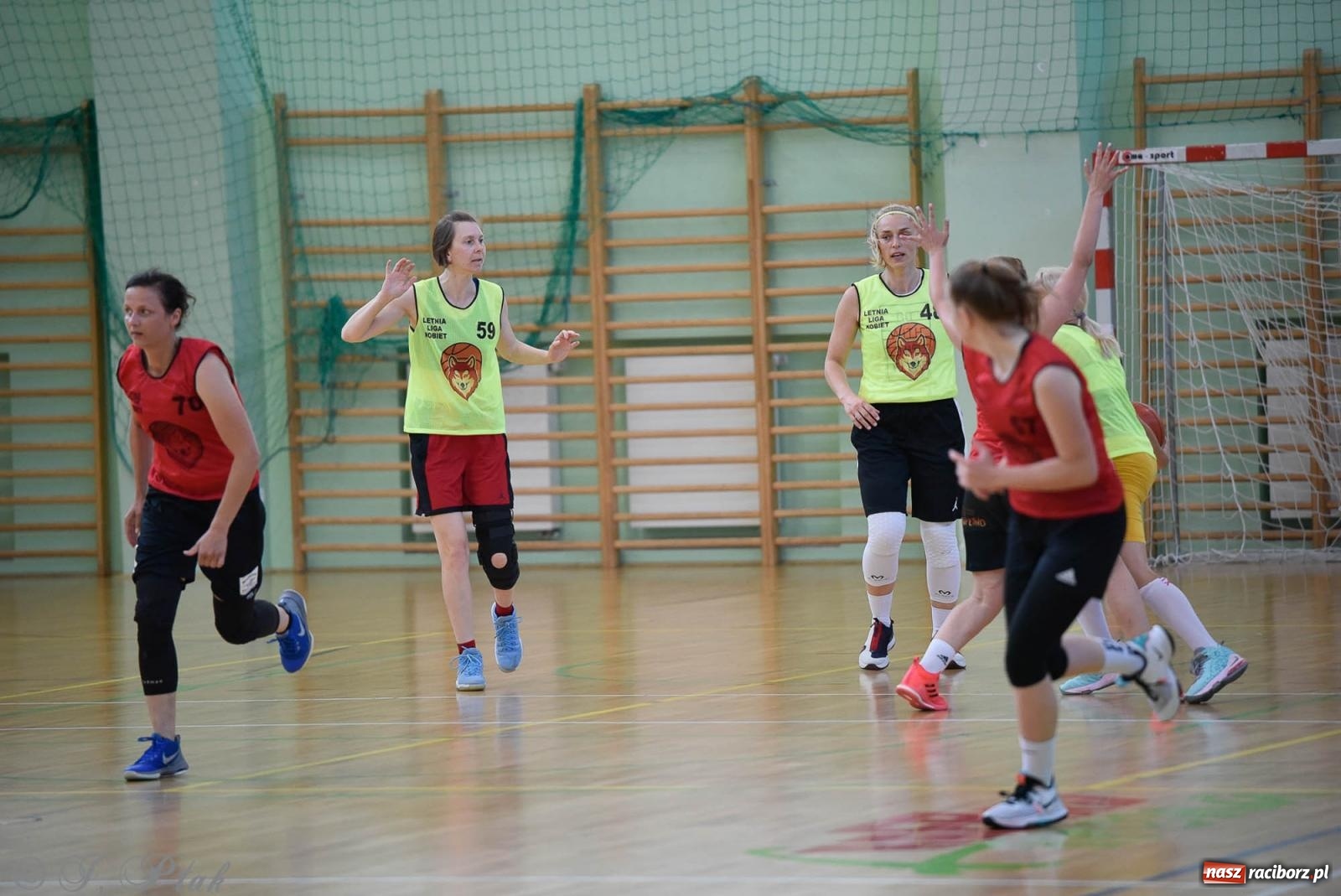 Zdjęcie w galerii na portalu naszraciborz.pl: Rywalizacja z miłości do dyscypliny. Liga Koszykówki Kobiet w Raciborzu [FOTO] wiadomości z regionu