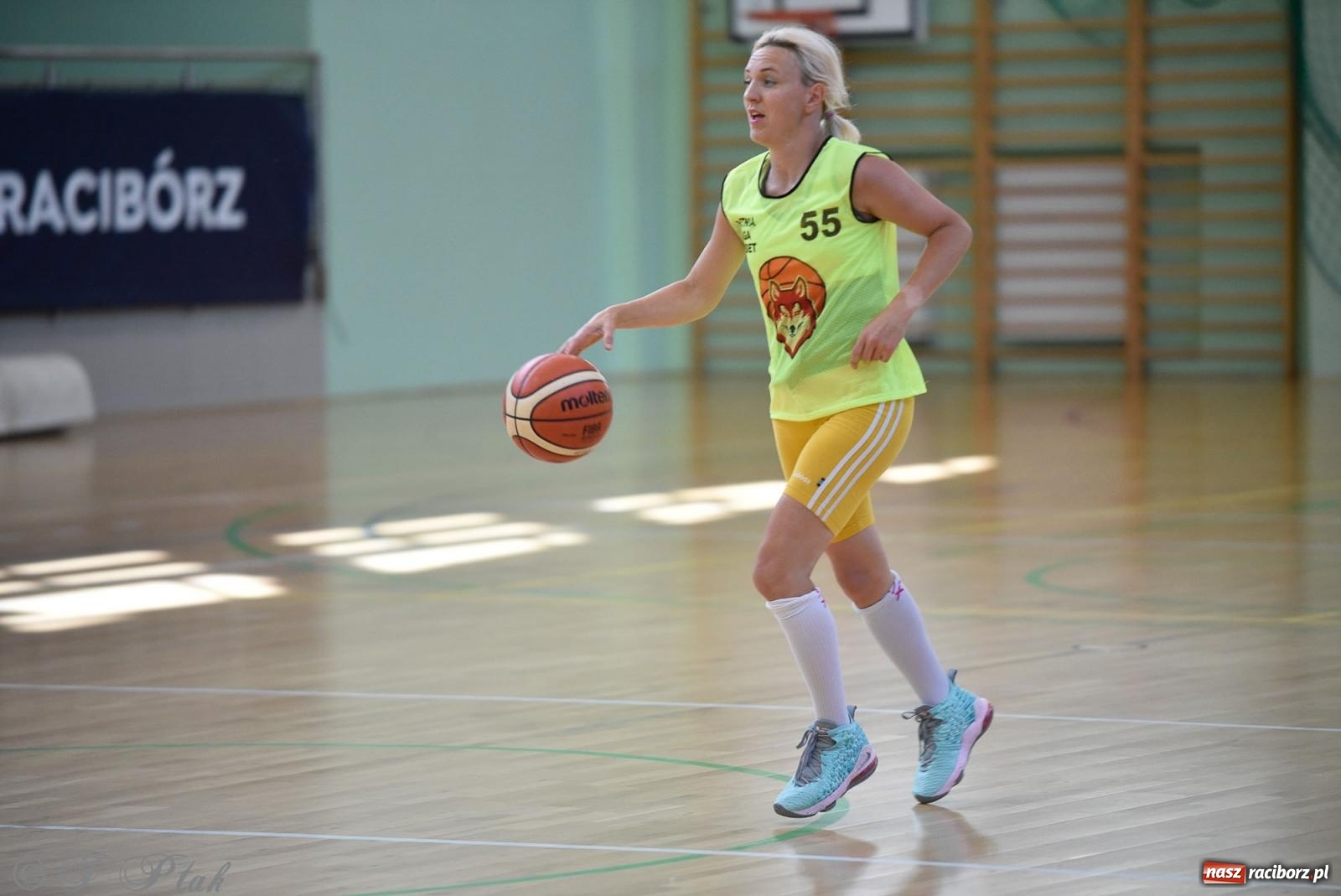 Zdjęcie w galerii na portalu naszraciborz.pl: Rywalizacja z miłości do dyscypliny. Liga Koszykówki Kobiet w Raciborzu [FOTO] wiadomości z regionu