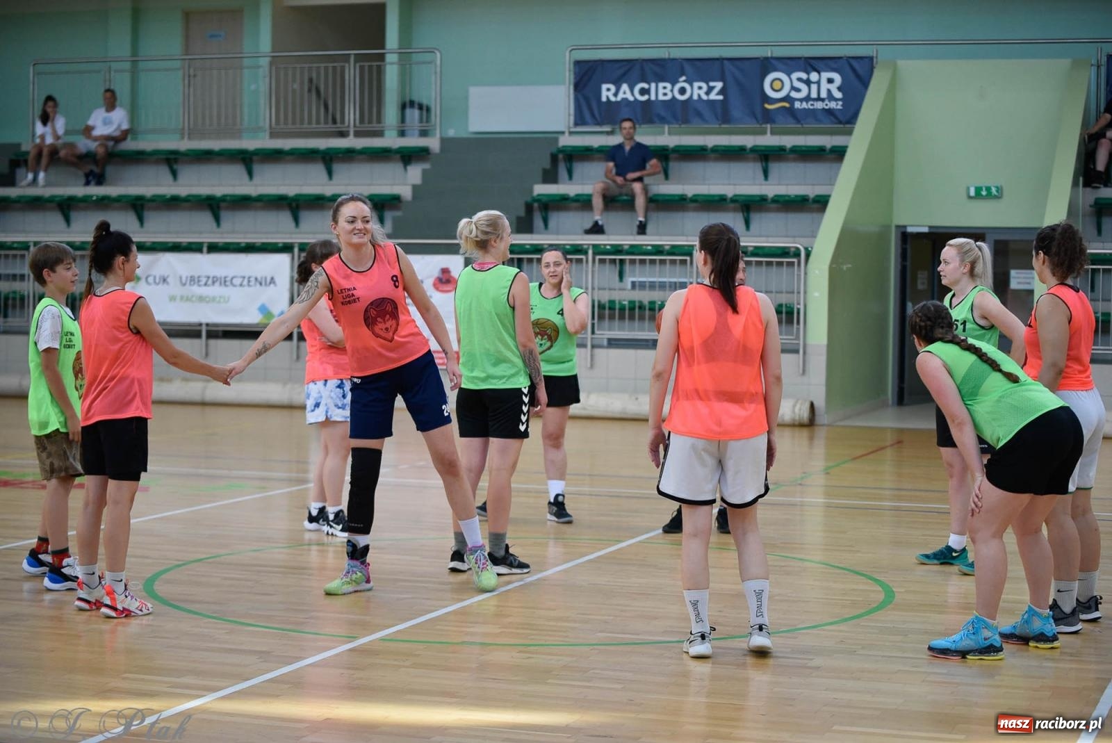 Zdjęcie w galerii na portalu naszraciborz.pl: Rywalizacja z miłości do dyscypliny. Liga Koszykówki Kobiet w Raciborzu [FOTO] wiadomości z regionu
