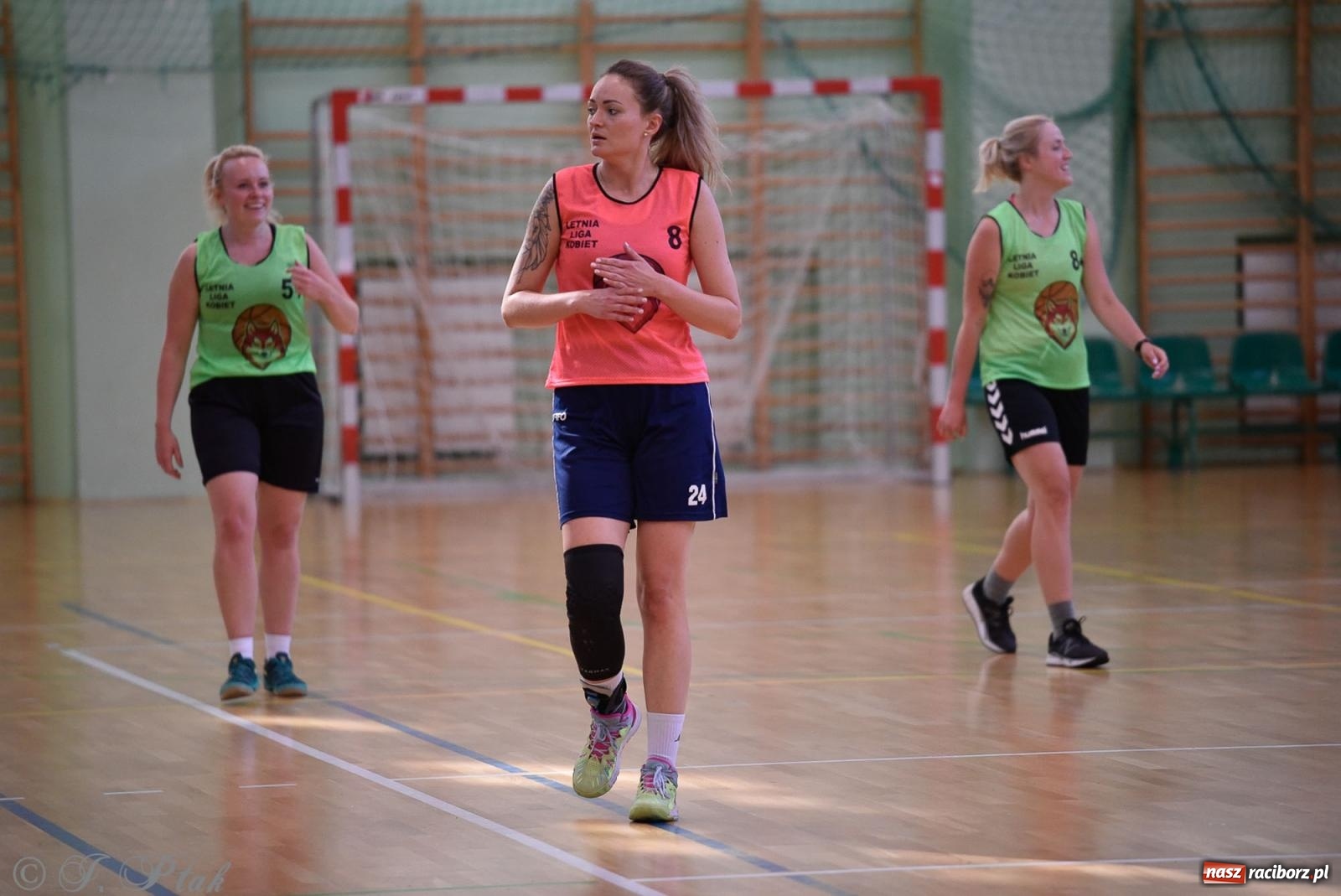 Zdjęcie w galerii na portalu naszraciborz.pl: Rywalizacja z miłości do dyscypliny. Liga Koszykówki Kobiet w Raciborzu [FOTO] wiadomości z regionu