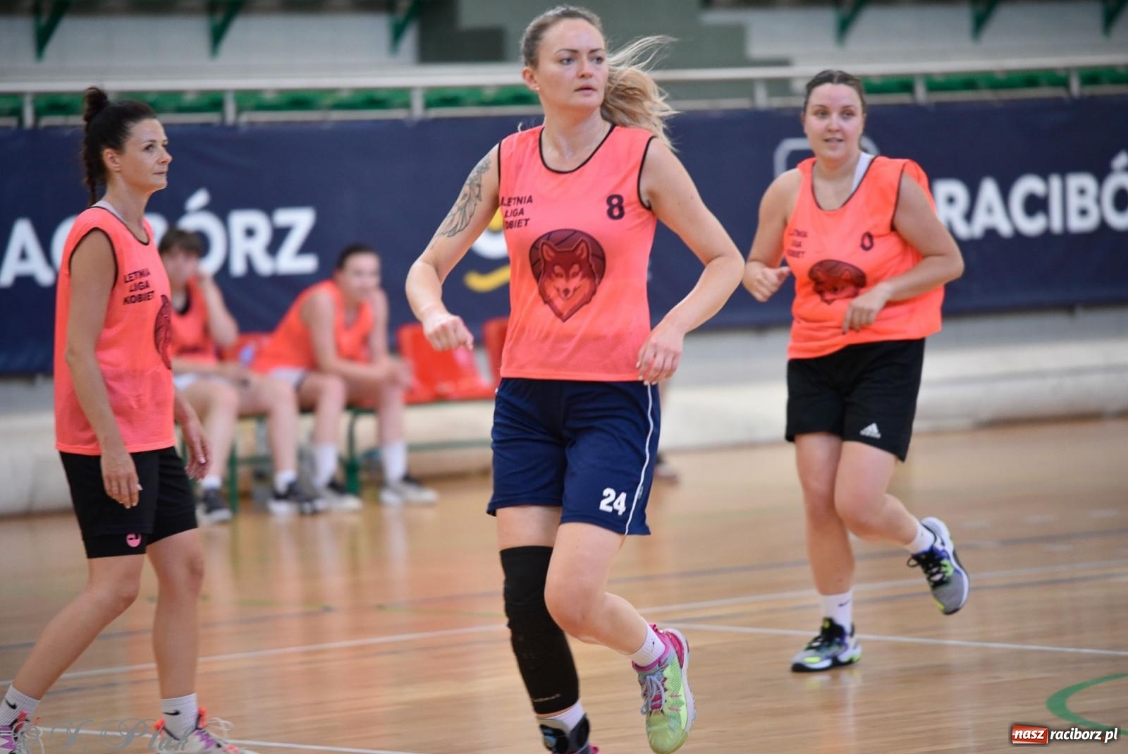 Zdjęcie w galerii na portalu naszraciborz.pl: Rywalizacja z miłości do dyscypliny. Liga Koszykówki Kobiet w Raciborzu [FOTO] wiadomości z regionu