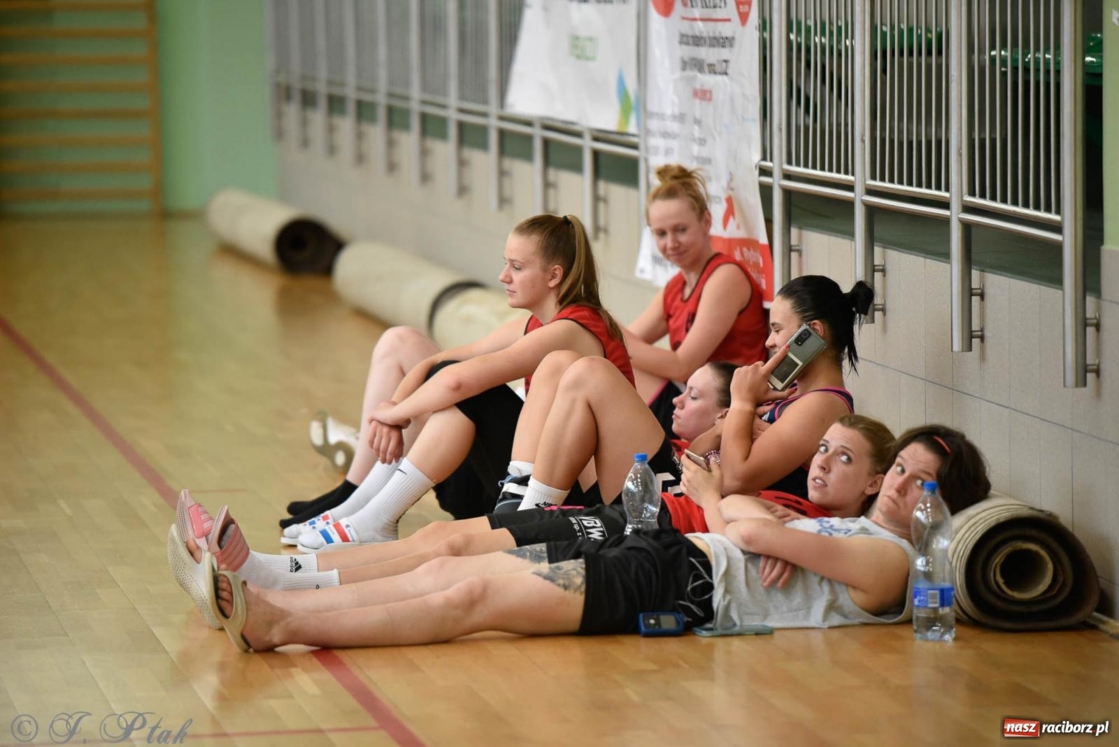 Zdjęcie w galerii na portalu naszraciborz.pl: Rywalizacja z miłości do dyscypliny. Liga Koszykówki Kobiet w Raciborzu [FOTO] wiadomości z regionu