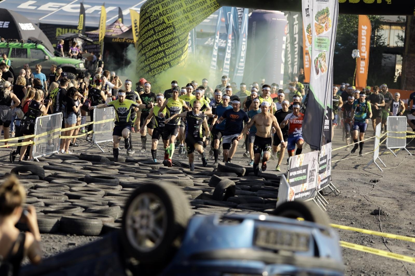 Zdjęcie w galerii na portalu naszraciborz.pl: Gorący weekend z Runmageddonem wiadomości z regionu