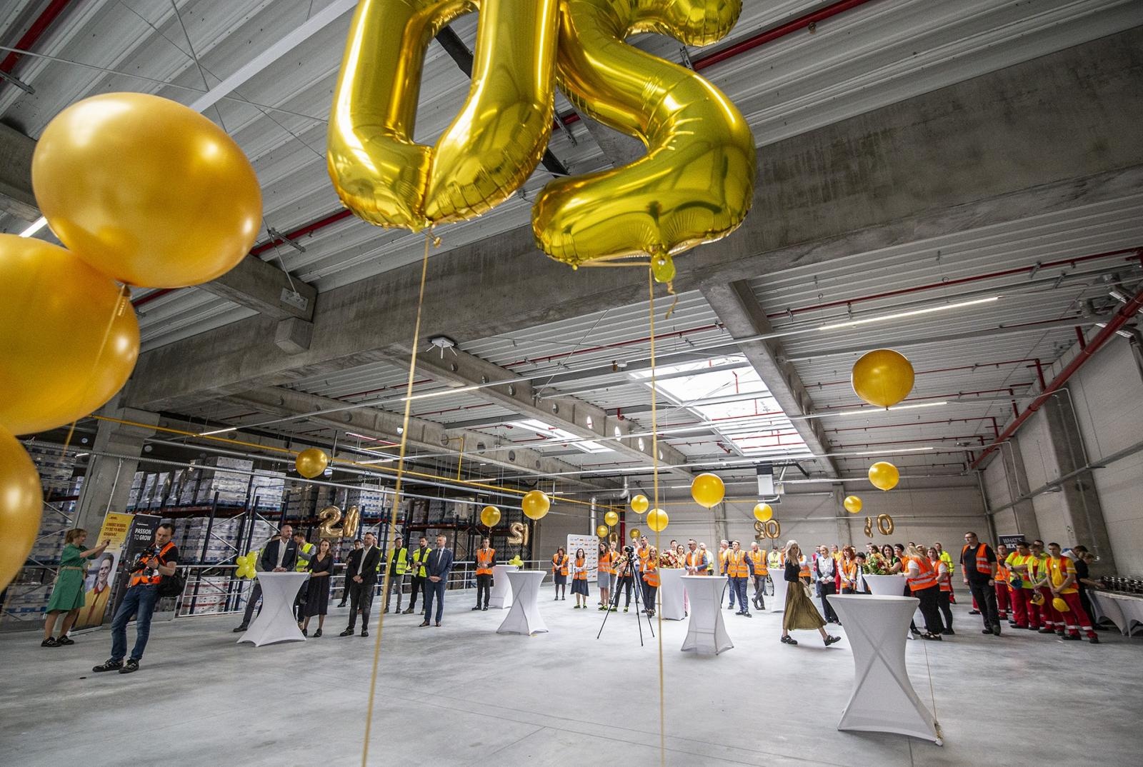 Zdjęcie w galerii na portalu naszraciborz.pl: Henkel Polska znacząco powiększył magazyn w Raciborzu-Studziennej wiadomości z regionu