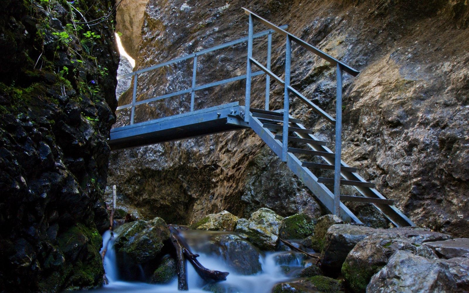 Zdjęcie w galerii na portalu naszraciborz.pl: Lipiec w Krainie Janosika! wiadomości z regionu