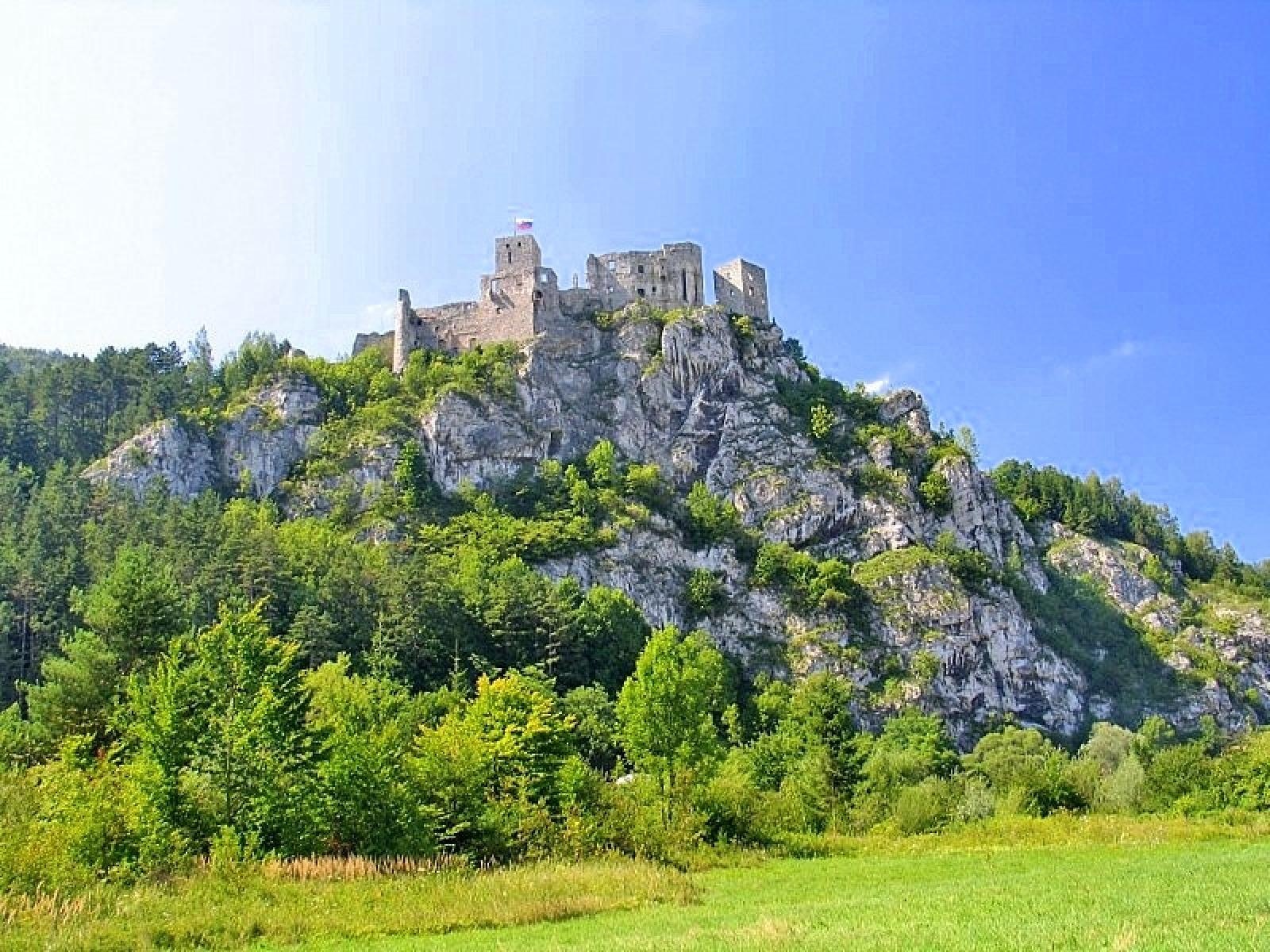 Zdjęcie w galerii na portalu naszraciborz.pl: Lipiec w Krainie Janosika! wiadomości z regionu