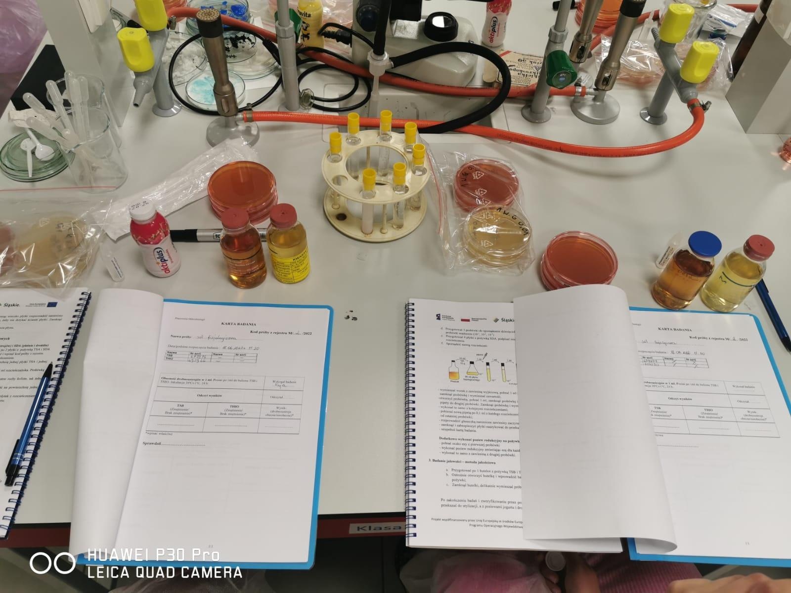 Zdjęcie w galerii na portalu naszraciborz.pl: Ekologia i mikrobiologia w CKZiU nr 1 Budowlanka - Gastronomik wiadomości z regionu