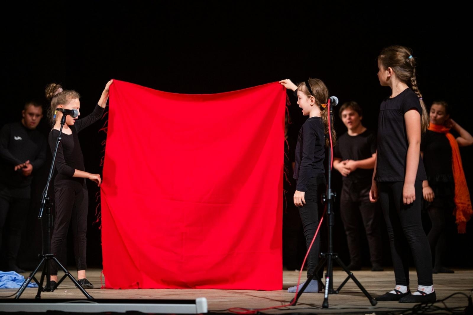 Zdjęcie w galerii na portalu naszraciborz.pl: Czwarta Ściana przywiozła dwie nagrody z Chorzowa wiadomości z regionu