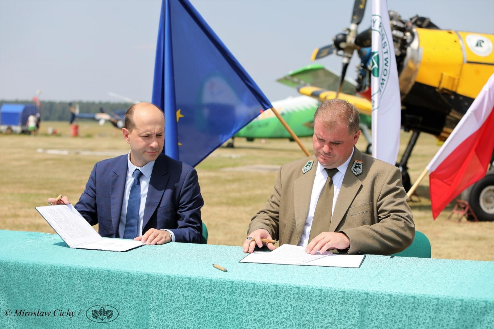 Zdjęcie w galerii na portalu naszraciborz.pl: Fundusze ochrony środowiska na rzecz bezpieczeństwa lasów wiadomości z regionu