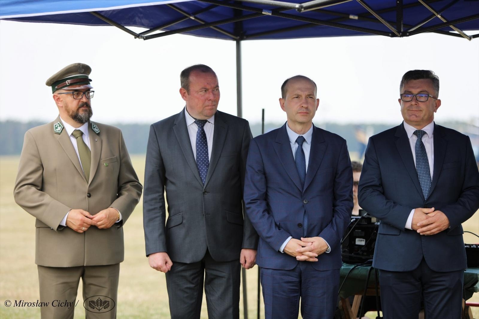 Zdjęcie w galerii na portalu naszraciborz.pl: Fundusze ochrony środowiska na rzecz bezpieczeństwa lasów wiadomości z regionu