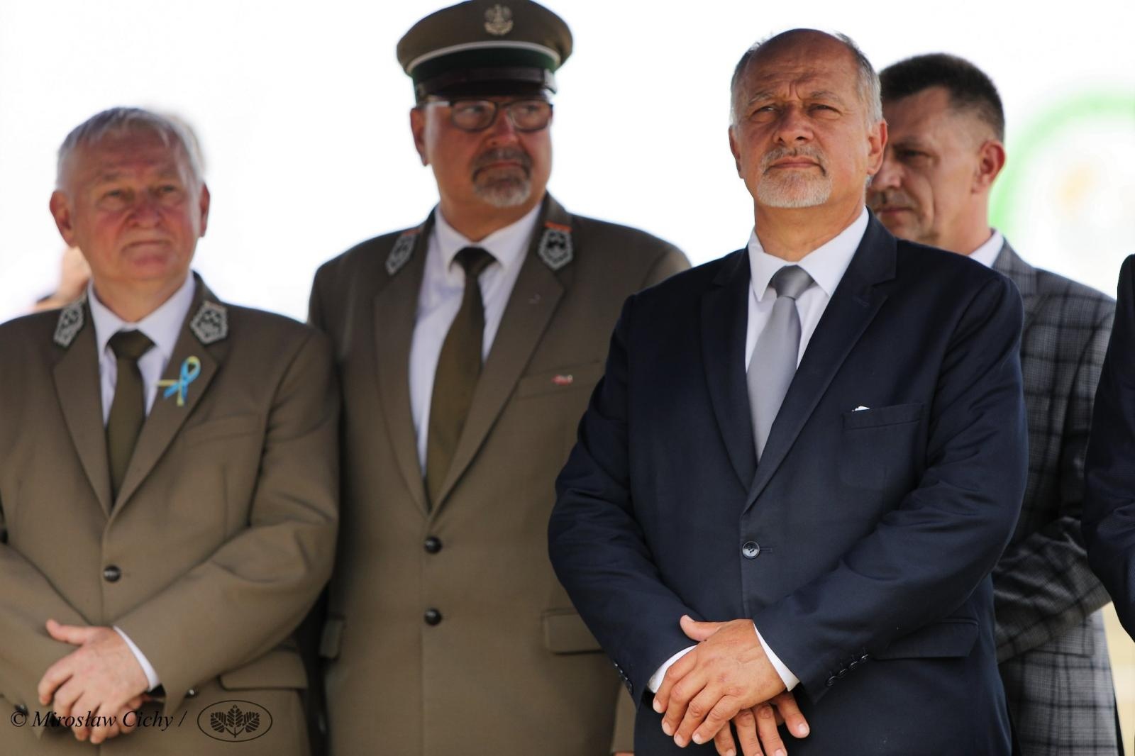 Zdjęcie w galerii na portalu naszraciborz.pl: Fundusze ochrony środowiska na rzecz bezpieczeństwa lasów wiadomości z regionu