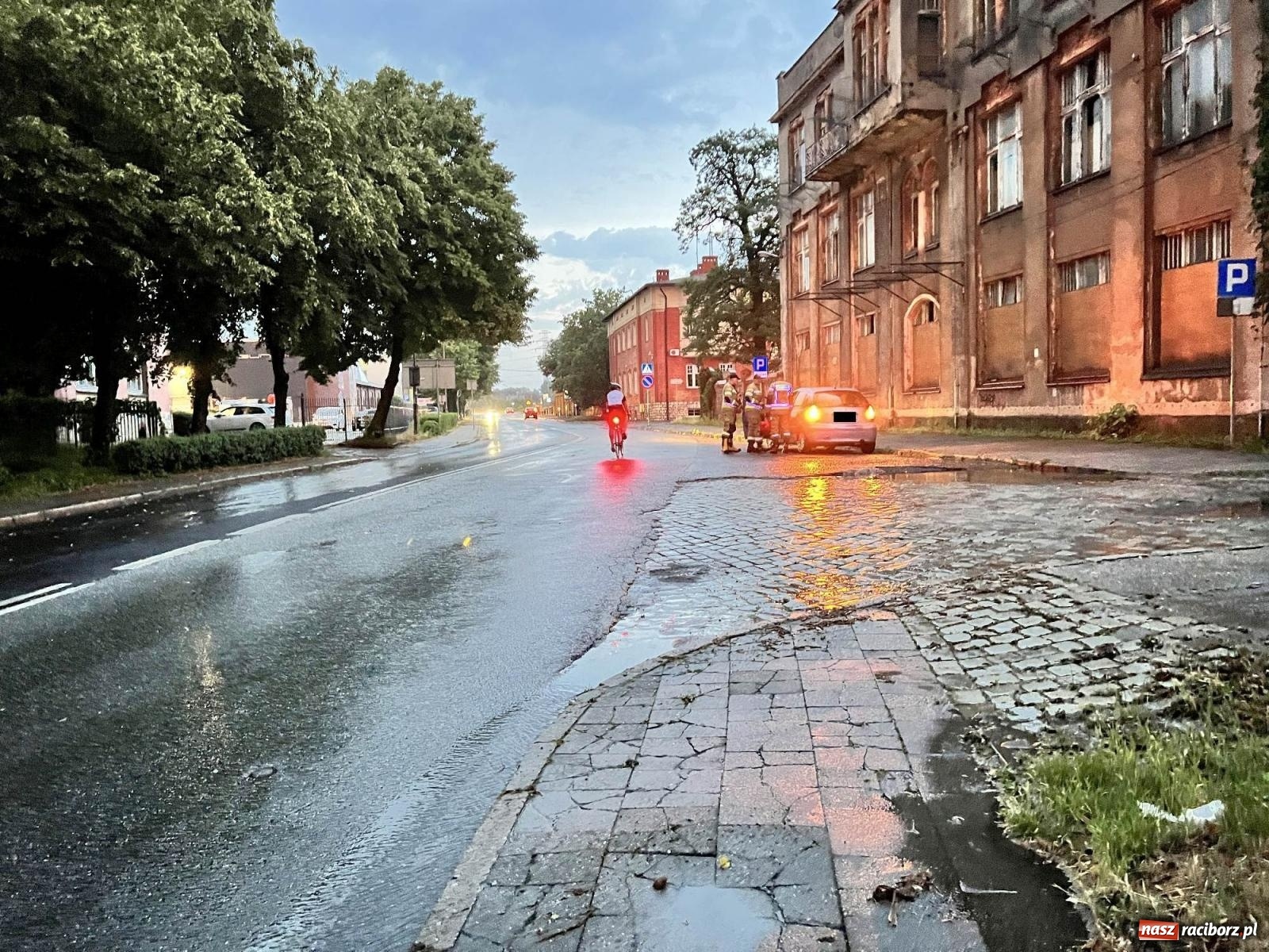 Zdjęcie w galerii na portalu naszraciborz.pl: Podtopione wiadukty, zabłocone drogi - Racibórz i okolice po burzy wiadomości z regionu