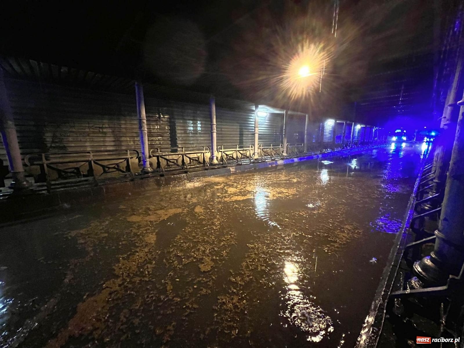 Zdjęcie w galerii na portalu naszraciborz.pl: Podtopione wiadukty, zabłocone drogi - Racibórz i okolice po burzy wiadomości z regionu