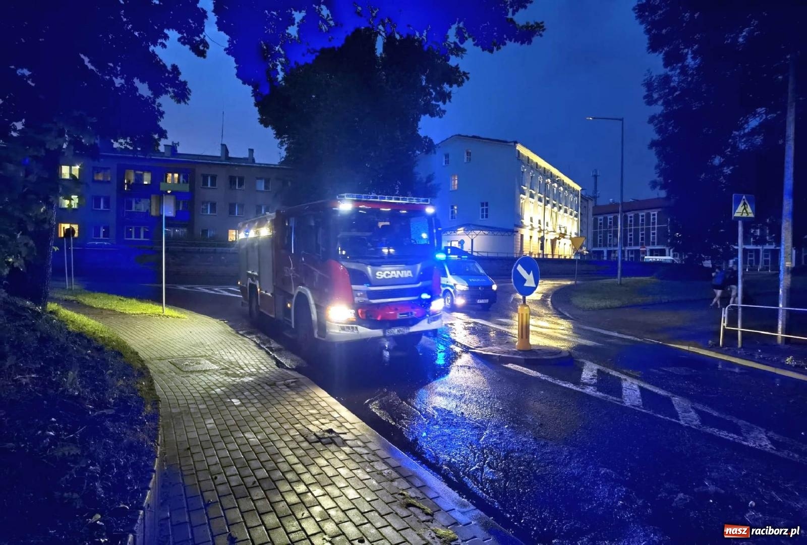 Zdjęcie w galerii na portalu naszraciborz.pl: Podtopione wiadukty, zabłocone drogi - Racibórz i okolice po burzy wiadomości z regionu