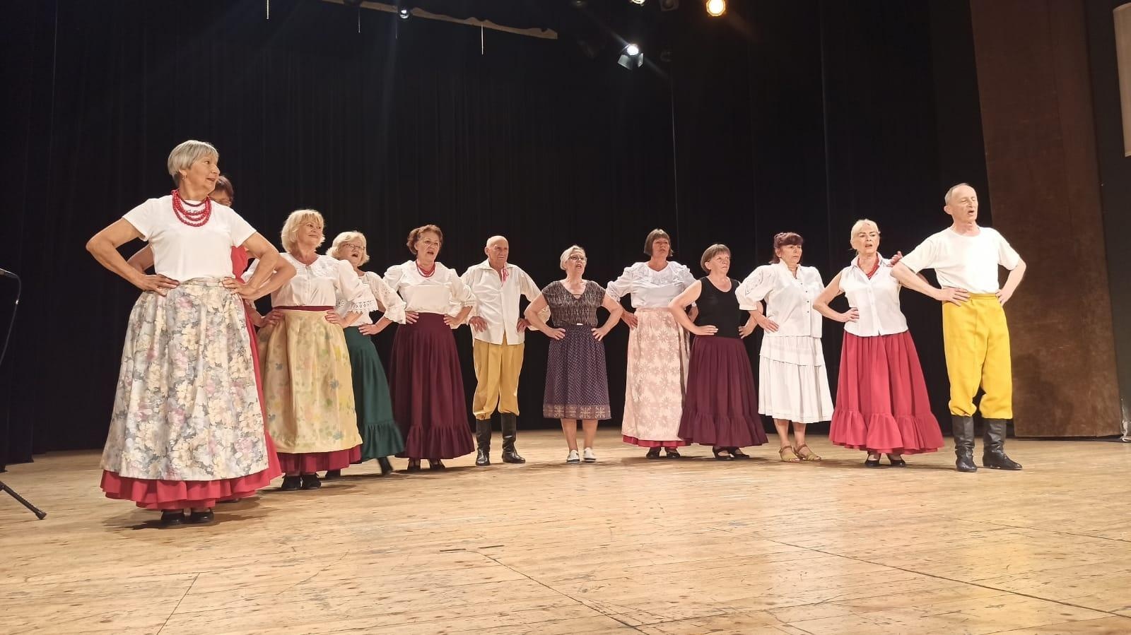 Zdjęcie w galerii na portalu naszraciborz.pl: Seniorzy Strzechy w 28. Śląskim Śpiewaniu wiadomości z regionu