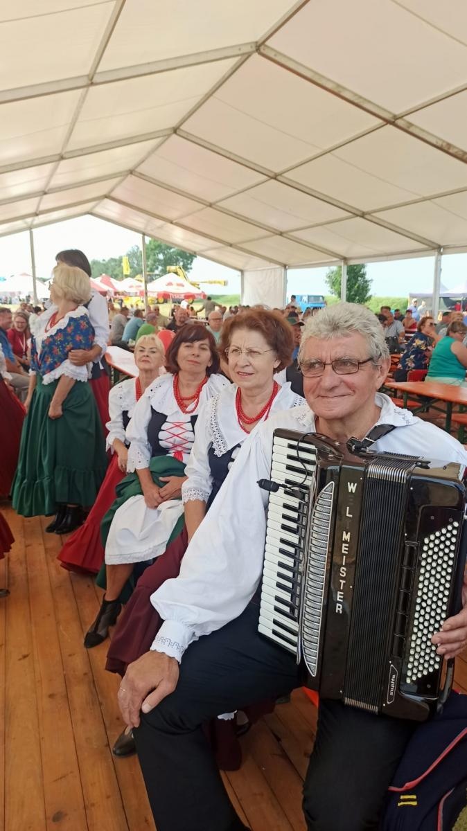 Zdjęcie w galerii na portalu naszraciborz.pl: Seniorzy Strzechy w 28. Śląskim Śpiewaniu wiadomości z regionu