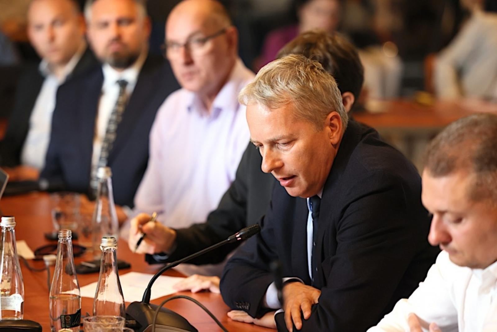 Zdjęcie w galerii na portalu naszraciborz.pl: Śląsko-Dąbrowska Solidarność ostrzega: albo zimne kaloryfery, albo 300 proc. podwyżki wiadomości z regionu