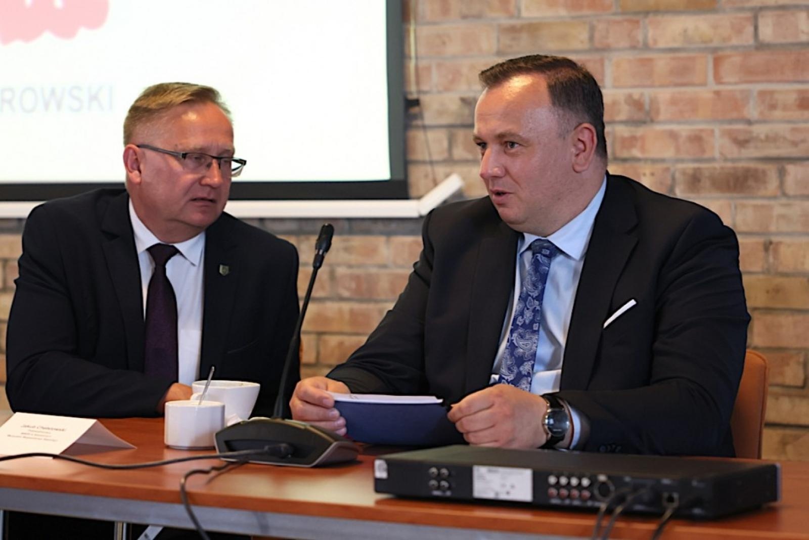 Zdjęcie w galerii na portalu naszraciborz.pl: Śląsko-Dąbrowska Solidarność ostrzega: albo zimne kaloryfery, albo 300 proc. podwyżki wiadomości z regionu